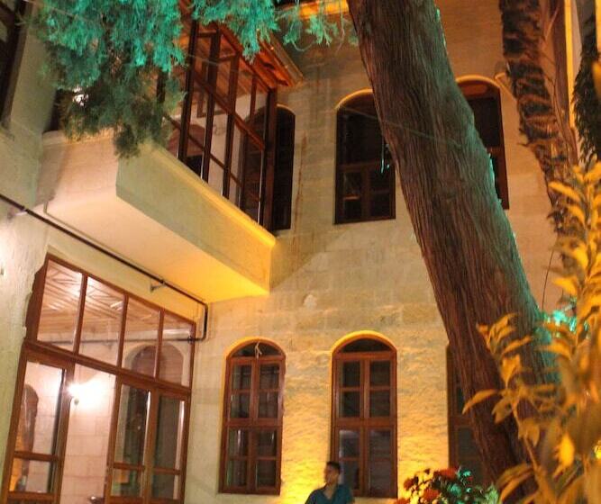 هتل Duran Aga Konagi