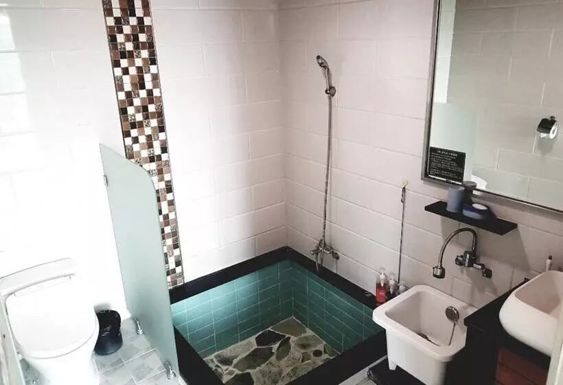 Hotelli Cheoksan Spatel