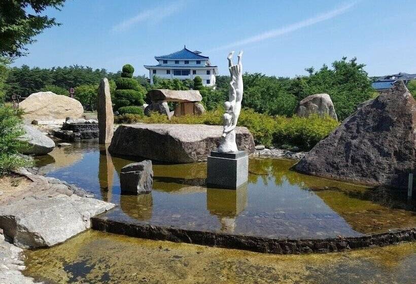 Hotel Cheoksan Spatel