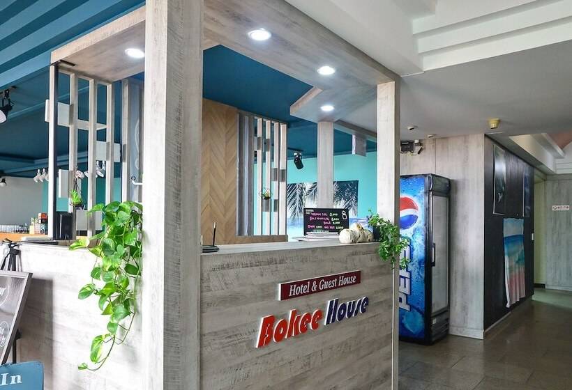 Отель Goseong Bokee House