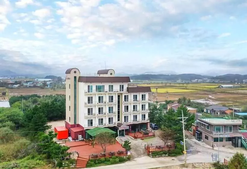 ホテル Goseong Bokee House