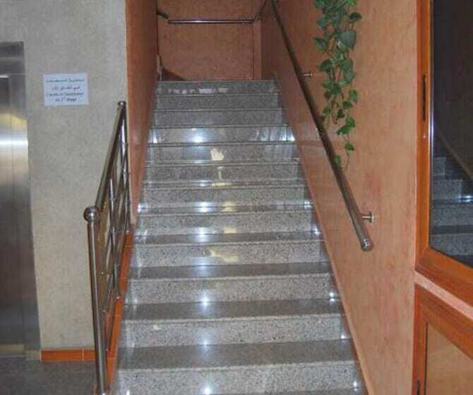 هتل Hôtel Taghrast