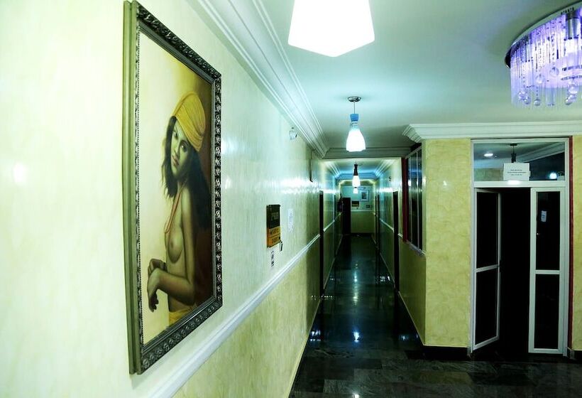 هتل Ibis Royale Owerri