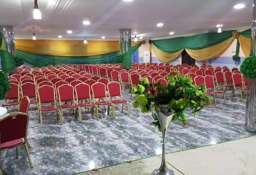 هتل Ibis Royale Owerri