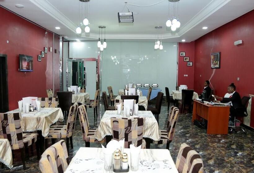 هتل Ibis Royale Owerri