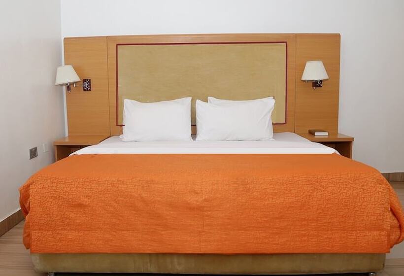 هتل Ibis Royale Owerri