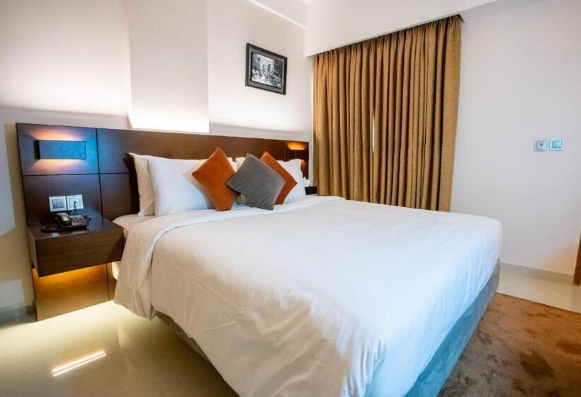 هتل Jatra Flagship Sylhet City Centre