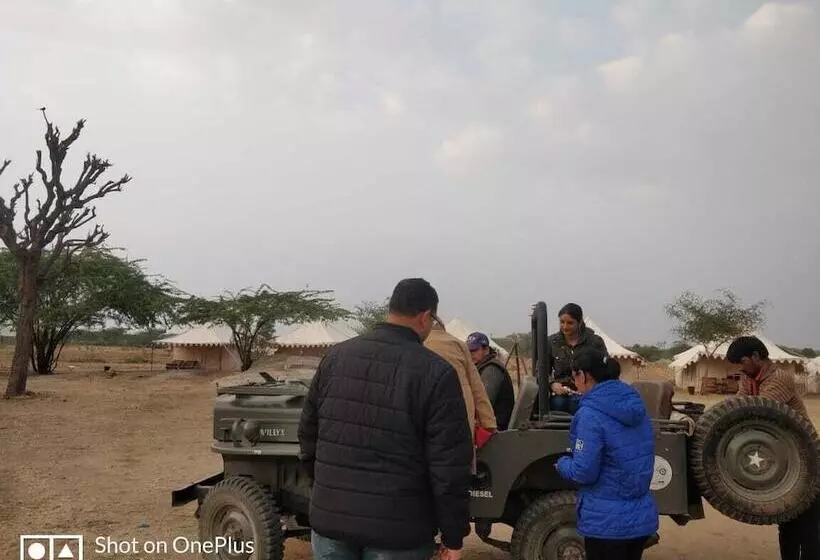 ホテル Jawai Jungle Safari Camp