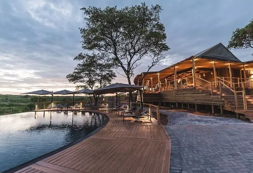 ホテル Mdluli Safari Lodge