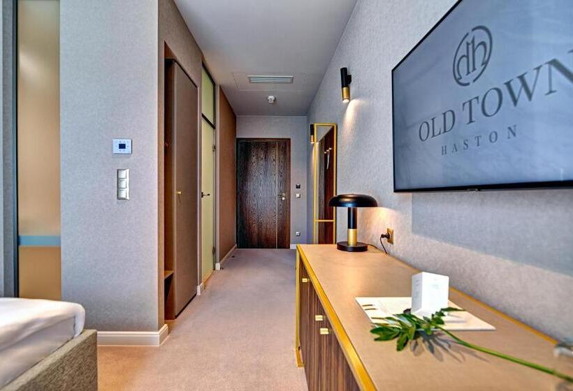 هتل Old Town Haston