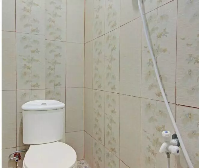 ホテル Oyo 90615 Jojo Homestay