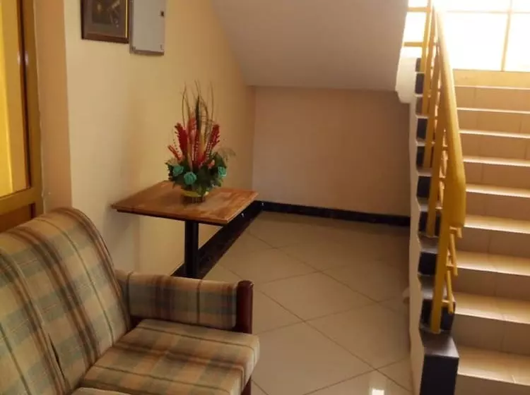 هتل Pazuri Kitale Highway View