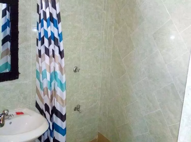 هتل Pazuri Kitale Highway View