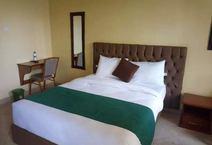 هتل Pazuri Kitale Highway View