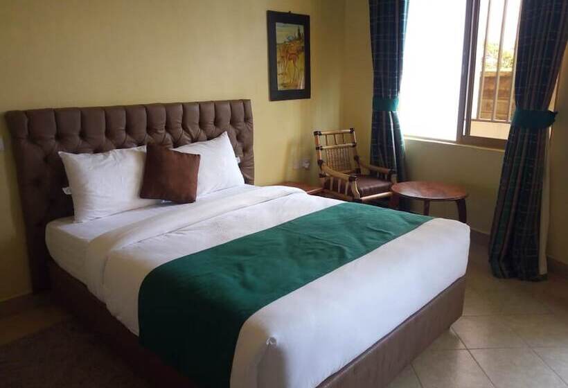 בית מלון כפרי Pazuri Kitale Highway View