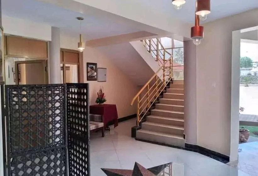 هتل Pazuri Kitale Highway View