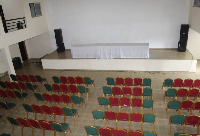 هتل Sarah Odienne