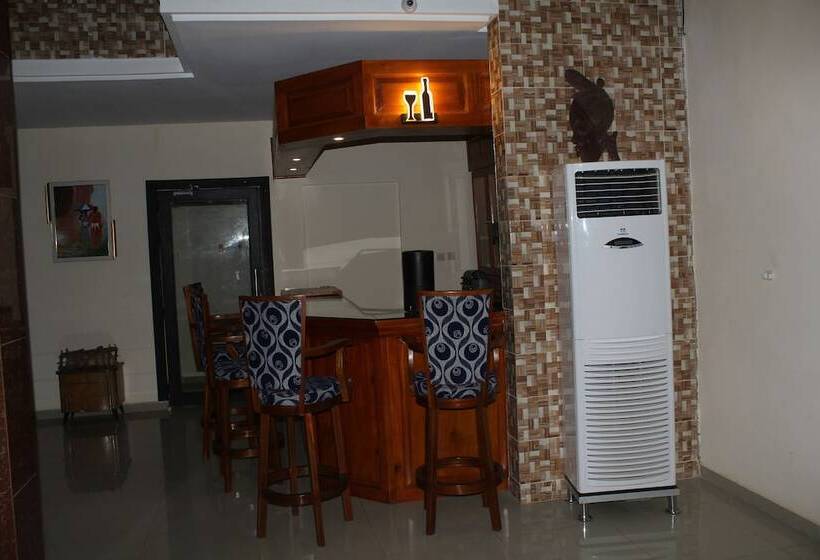 هتل Sarah Odienne