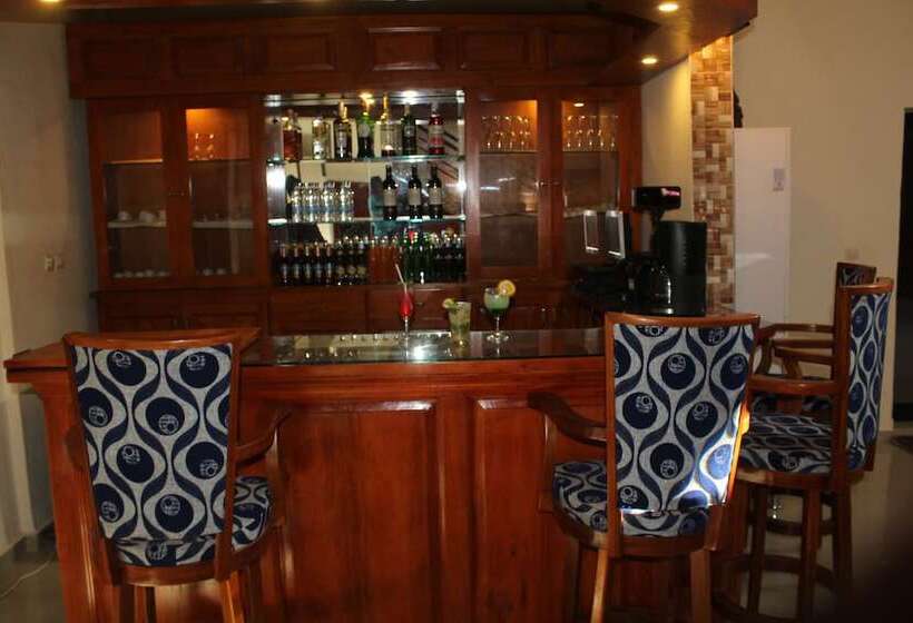 هتل Sarah Odienne