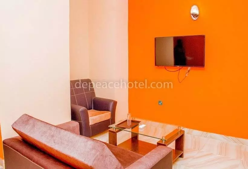 Peace Hotel And Suites