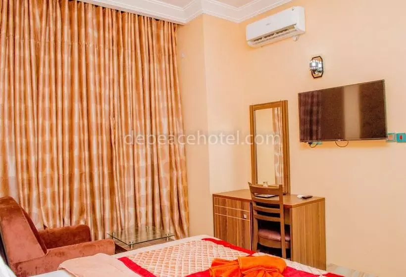 Peace Hotel And Suites