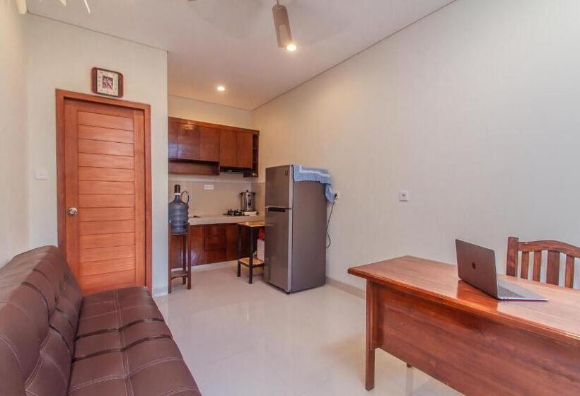 پانسیون Cening Ayu Sanur