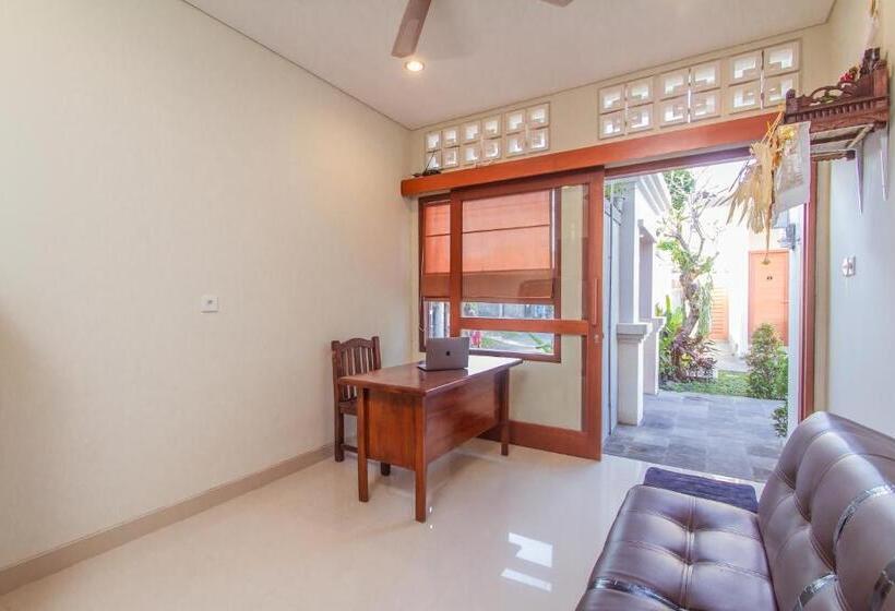 پانسیون Cening Ayu Sanur