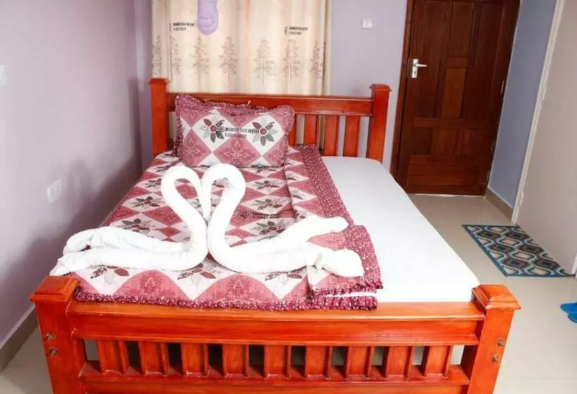 پانسیون Diamond Rock Resort & Guest House