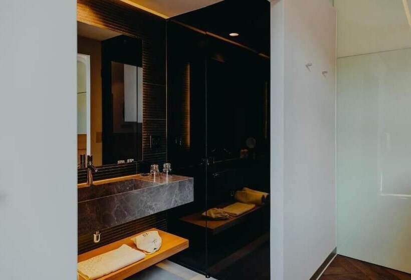 Tá Hotel De Diseño