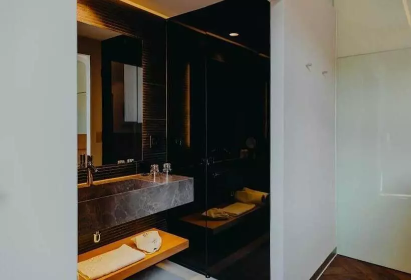 Tá Hotel De Diseño