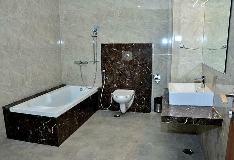 ホテル Bmd The Grand