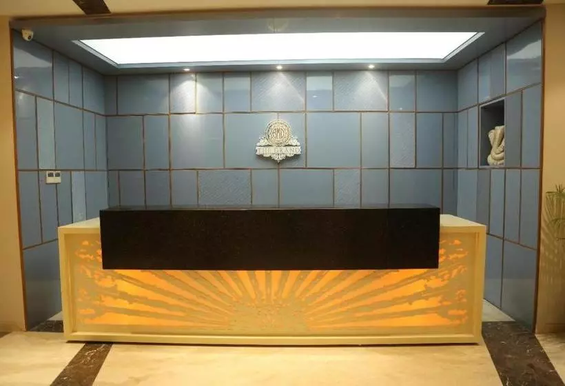 Hotel Bmd The Grand