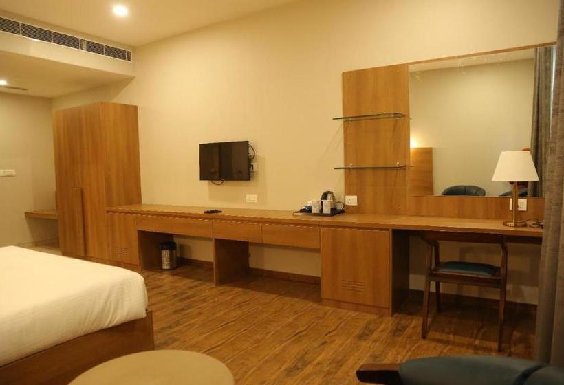 ホテル Bmd The Grand