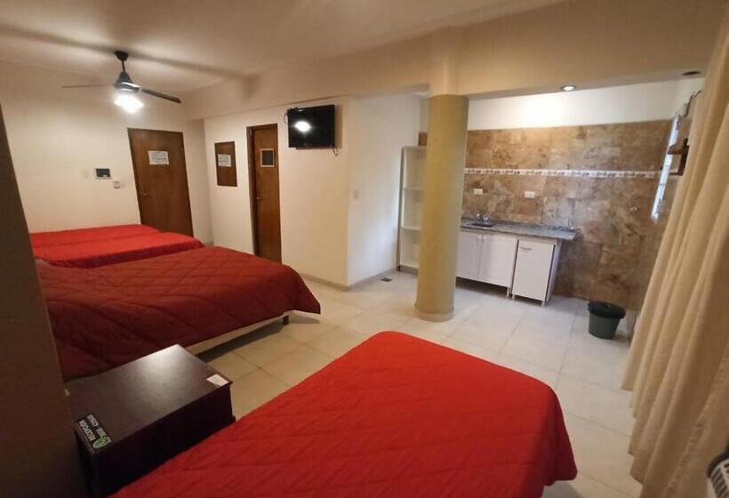 ホテル El Descanso