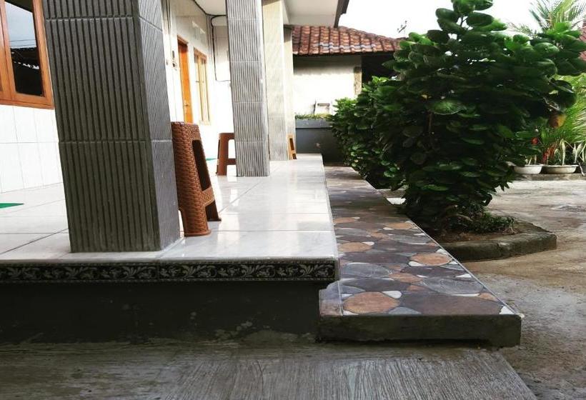 בית מלון כפרי Griya Ayu