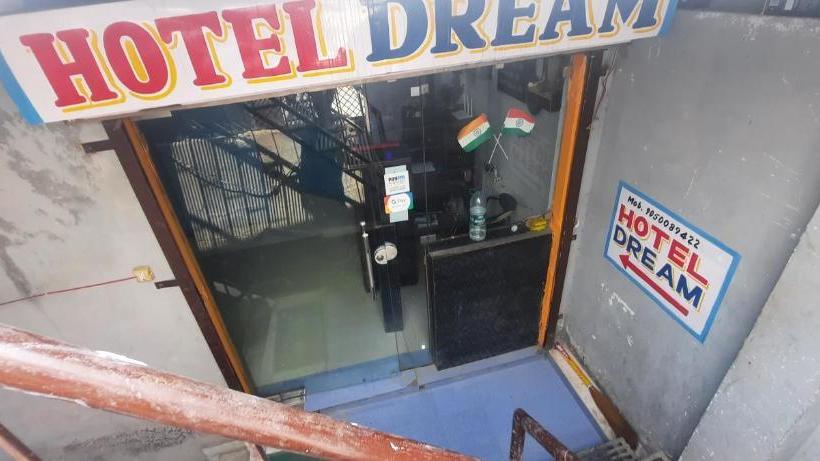 Hotel Pop 82321  Dream