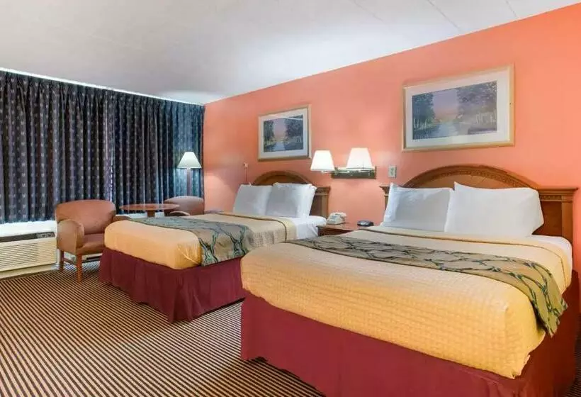 ホテル Royal Inn Clearfield