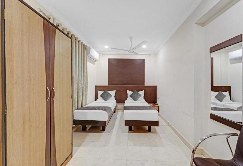 Hotel Collection O Mount Road Rich Mount Near Marina Beach