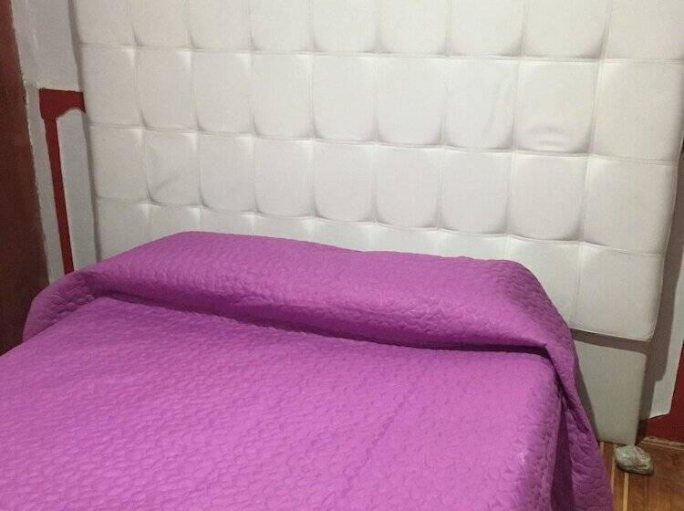 پانسیون Apartahotel Bareque Centro