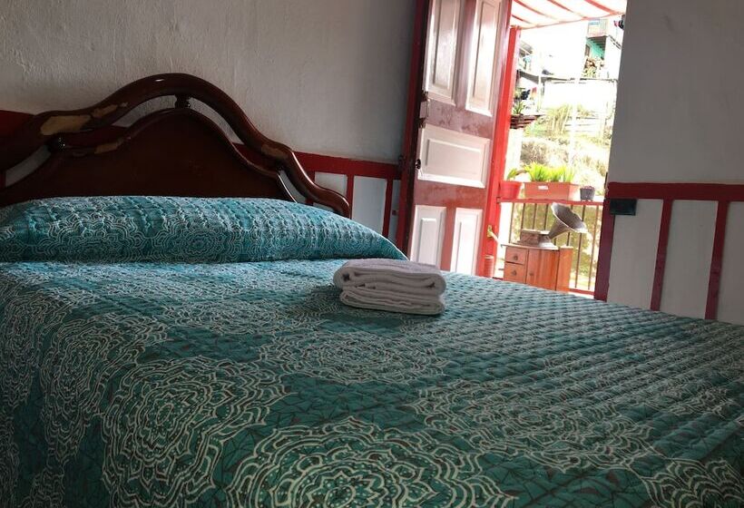 پانسیون Apartahotel Bareque Centro