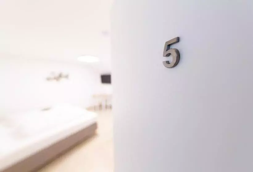 Seepension Ostertach   Am Leitgeringer See