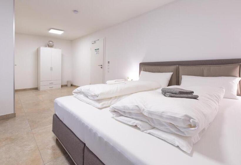 Seepension Ostertach   Am Leitgeringer See