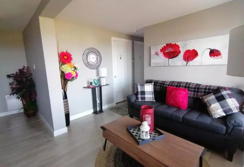 Aamiaismajoitus (B&B) Gîte Shoreline De La Terre à La Mer