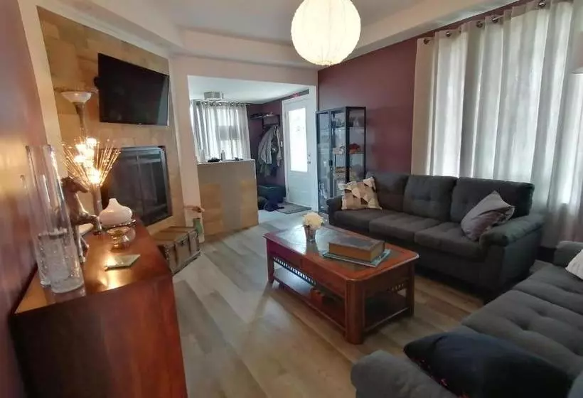 Aamiaismajoitus (B&B) Gîte Shoreline De La Terre à La Mer