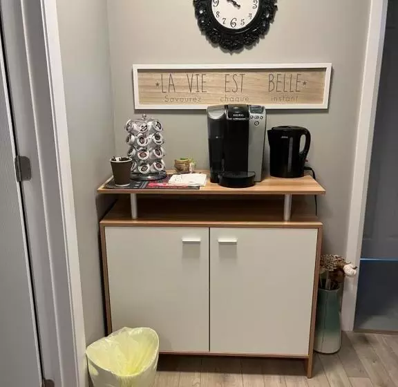 Aamiaismajoitus (B&B) Gîte Shoreline De La Terre à La Mer