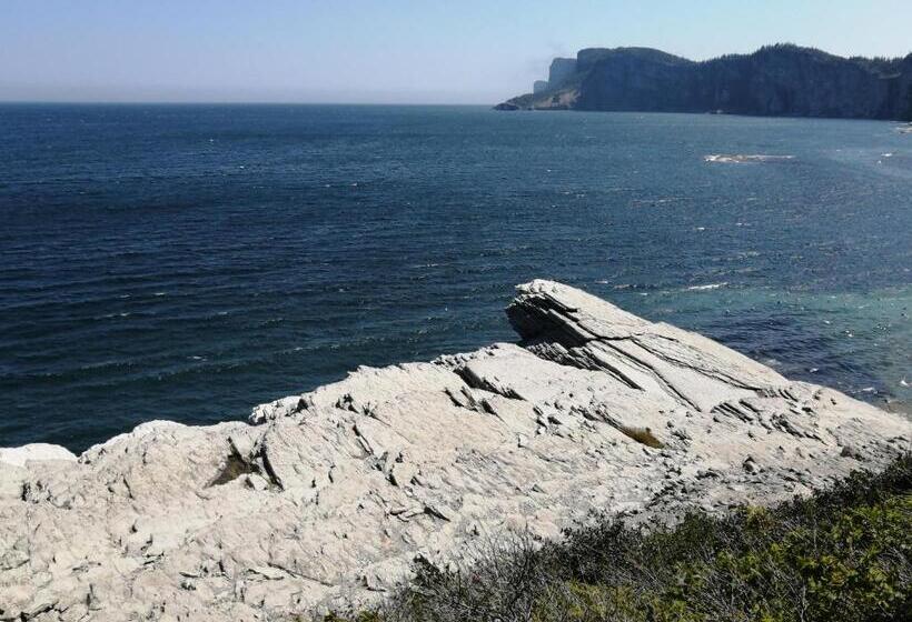 住宿加早餐  Gîte Shoreline De La Terre à La Mer
