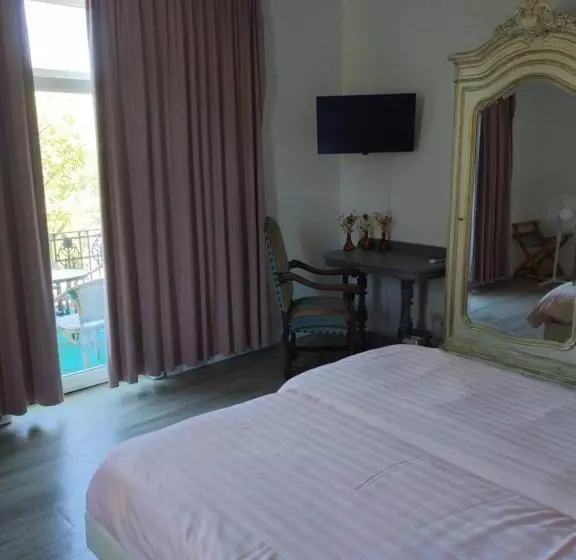 Hotelli Kanne&kruike