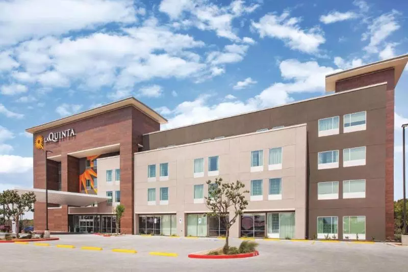 Hotelli Laquinta Suites By Wyndham South Bend Notre Dame Area