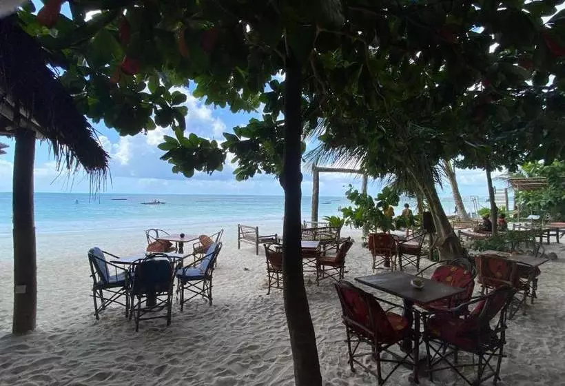 Hotelli Mobydick Lodge