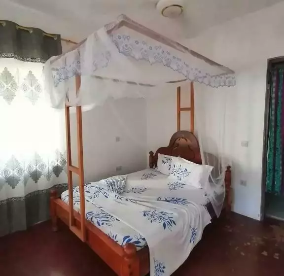 Hotelli Mobydick Lodge